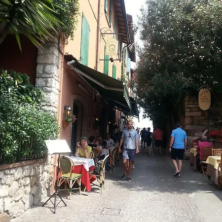 Corneliani Apartment Sirmione